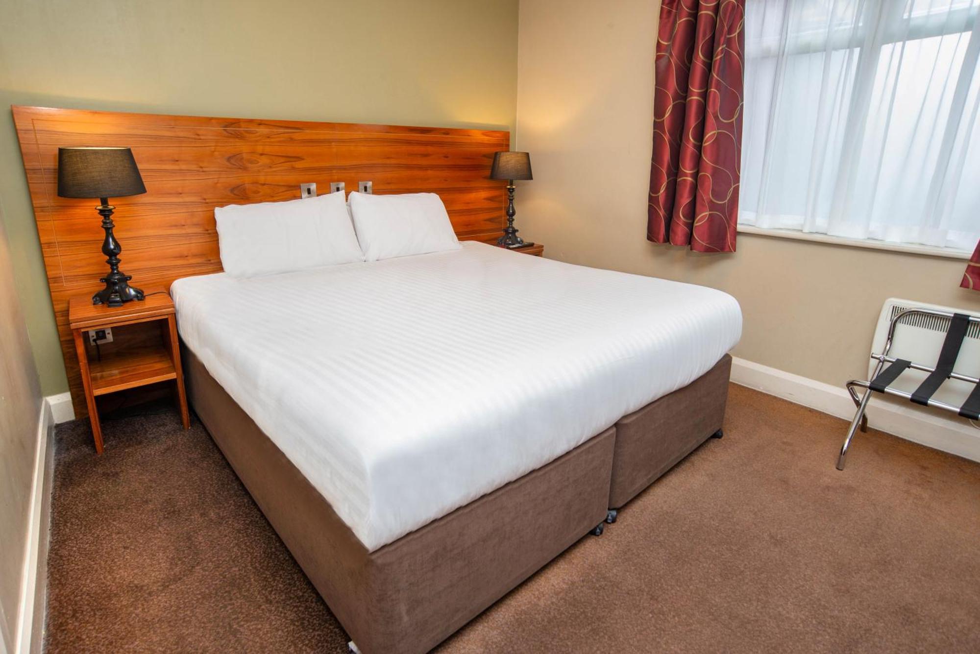 The Shrewsbury Hotel Wetherspoon Екстер'єр фото