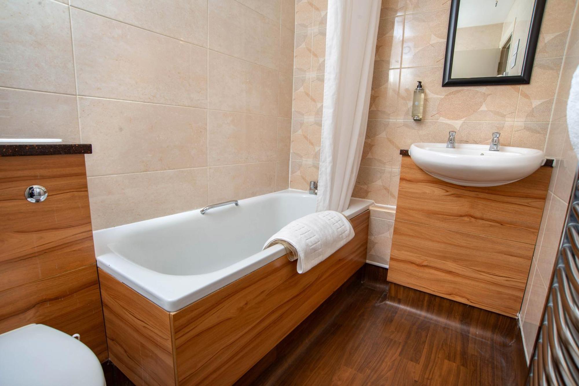 The Shrewsbury Hotel Wetherspoon Екстер'єр фото