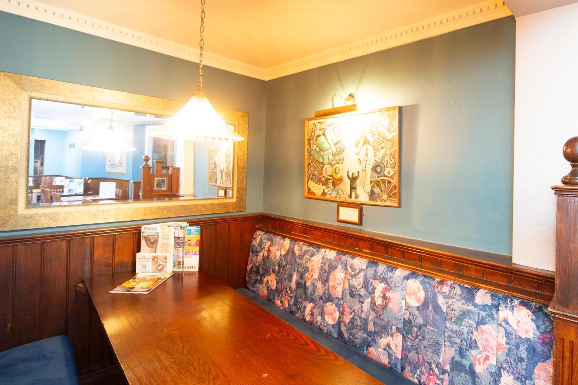 The Shrewsbury Hotel Wetherspoon Екстер'єр фото
