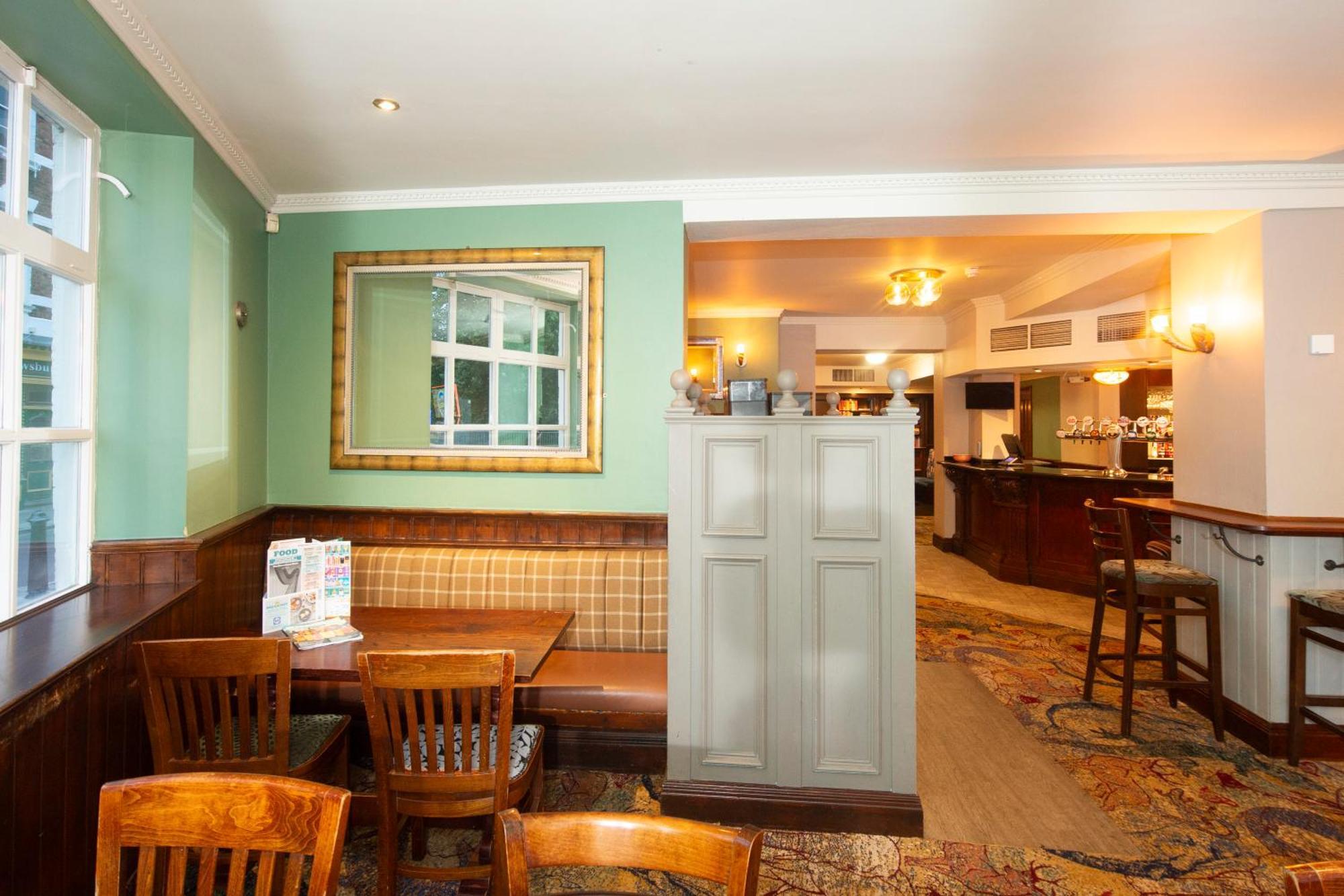The Shrewsbury Hotel Wetherspoon Екстер'єр фото