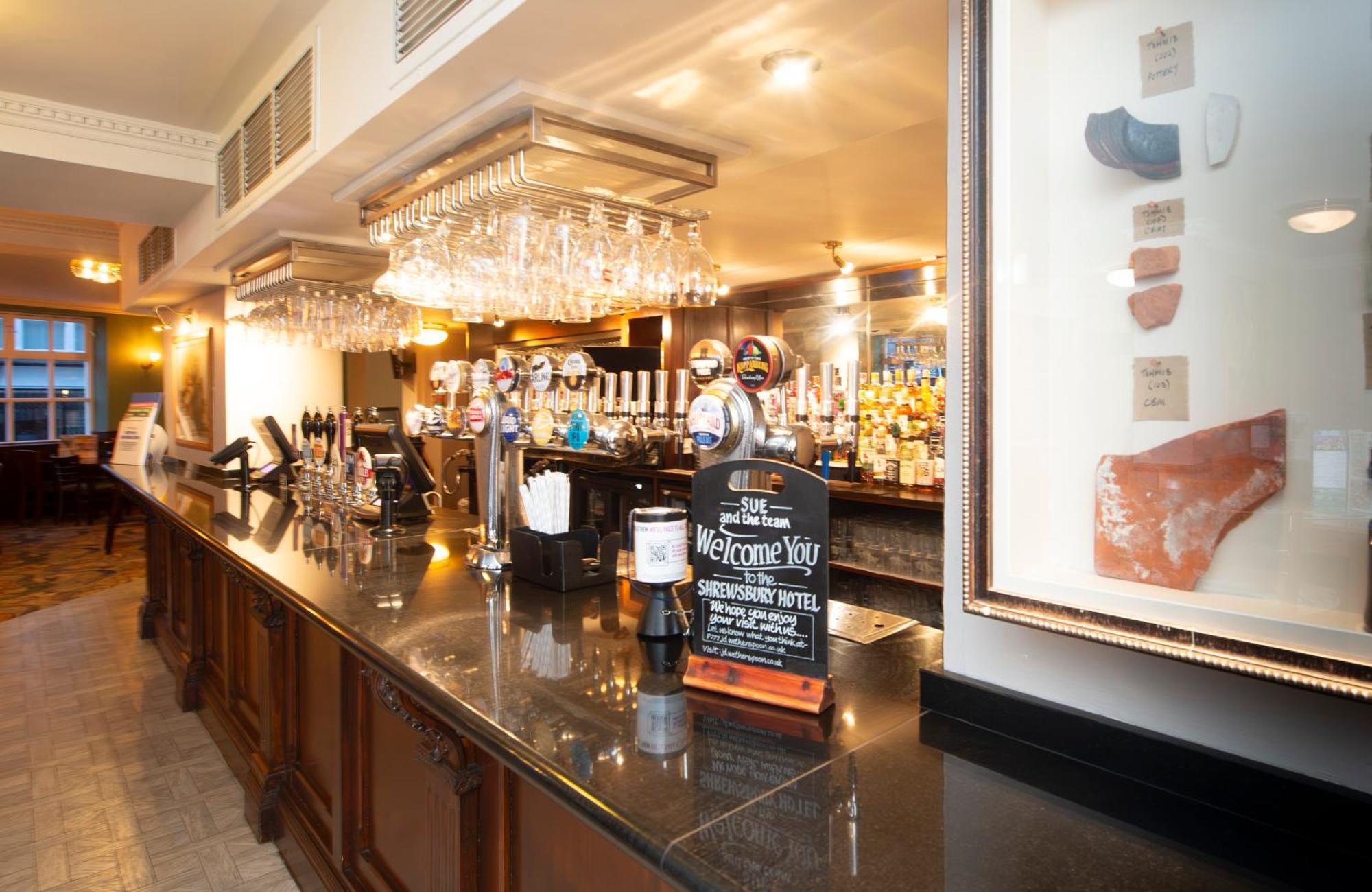 The Shrewsbury Hotel Wetherspoon Екстер'єр фото