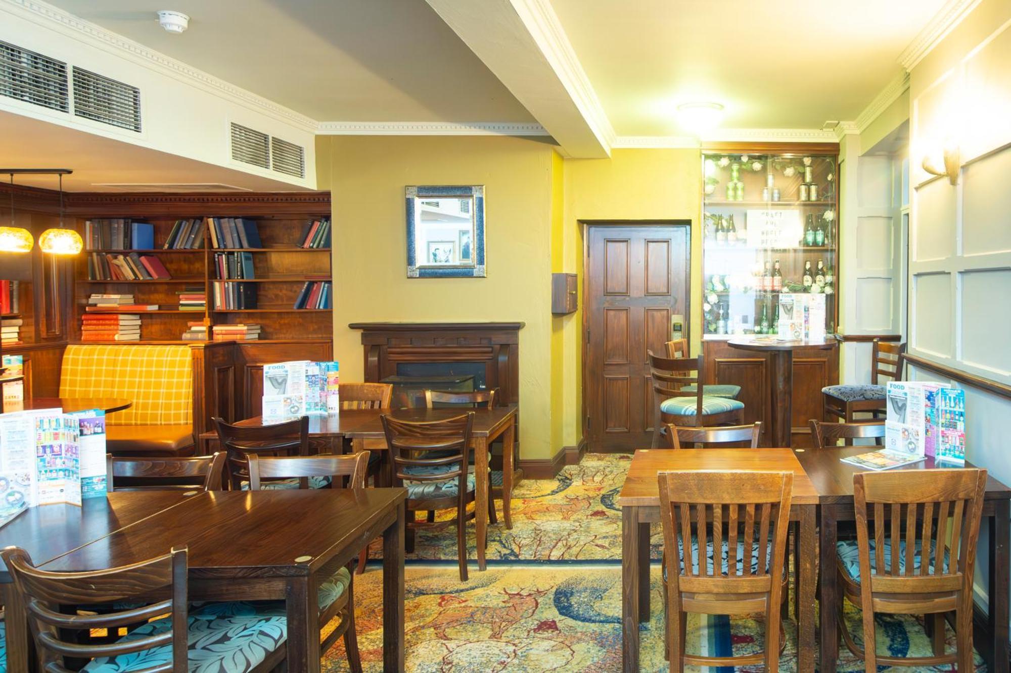 The Shrewsbury Hotel Wetherspoon Екстер'єр фото